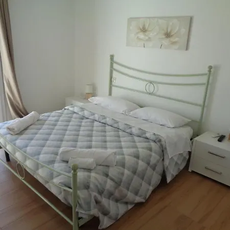 Casa Bijou בית נופש *