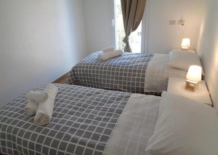 別荘 Casa Bijou プーラ